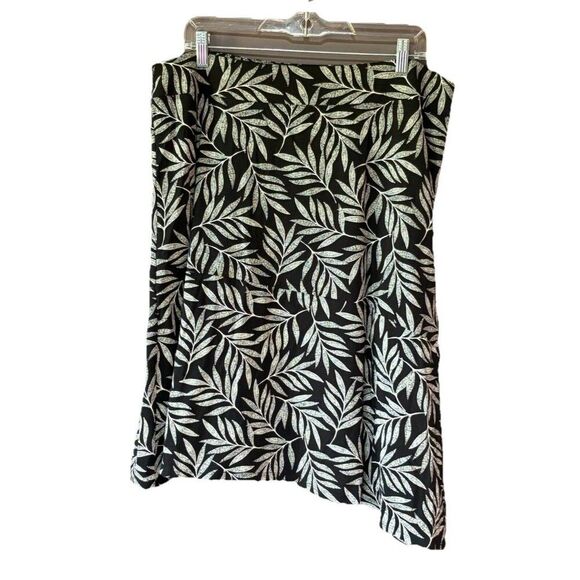J.Jill Wear Ever Collection Asymmetric Skirt Women’s Size Large Black Leaf Print - Picture 2 of 7